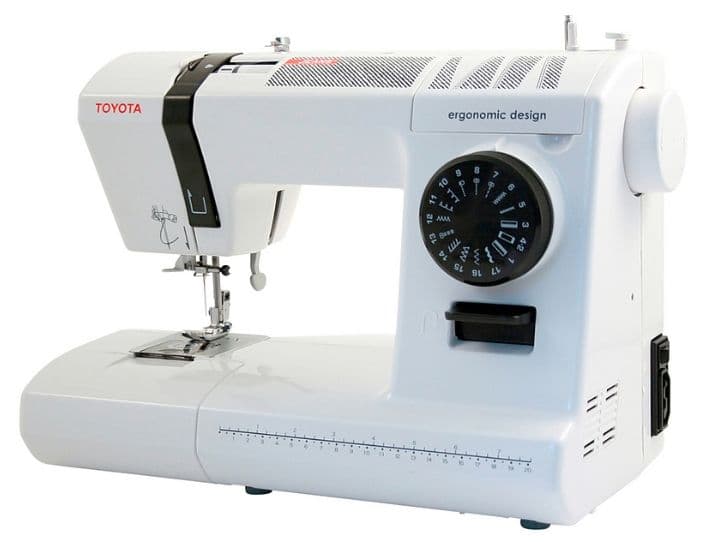 Швейная машина Toyota JNS17CT (Jeans) (со столиком)