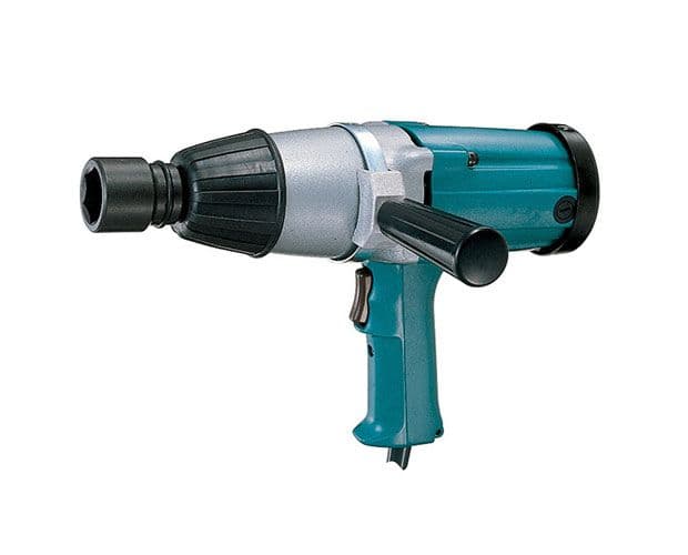 Гайковерт Makita 6906