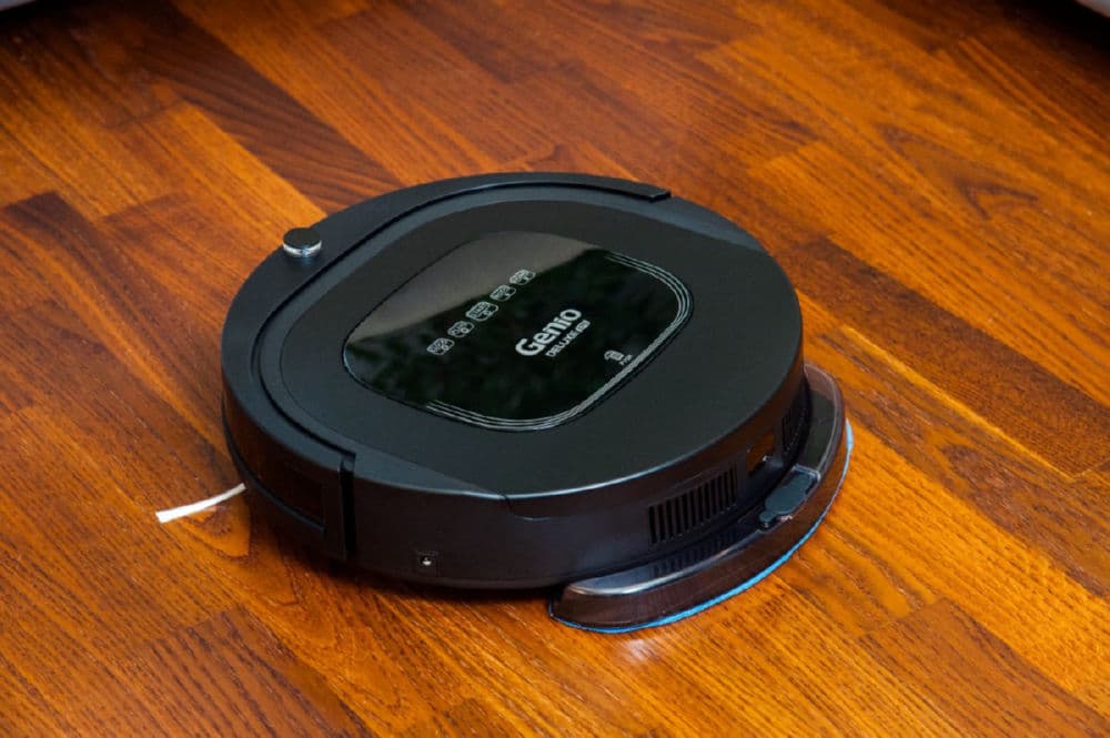 Робот-пылесос Genio Deluxe 370 black