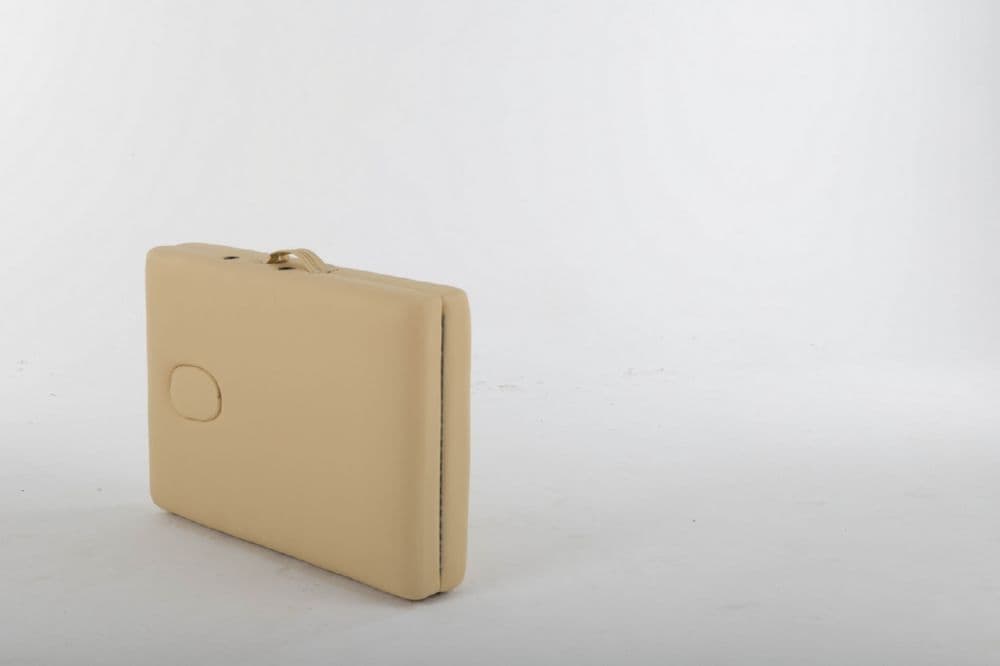 Массажный стол ErgoVita MASTER Бежевый+коричневые ноги