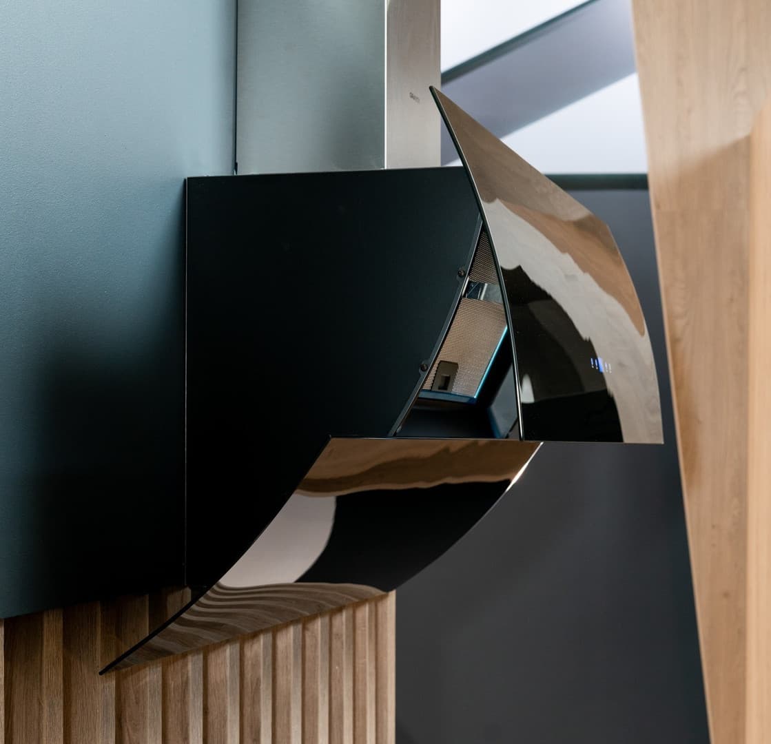 Пристенная вытяжка Graude DH 90.3 GE