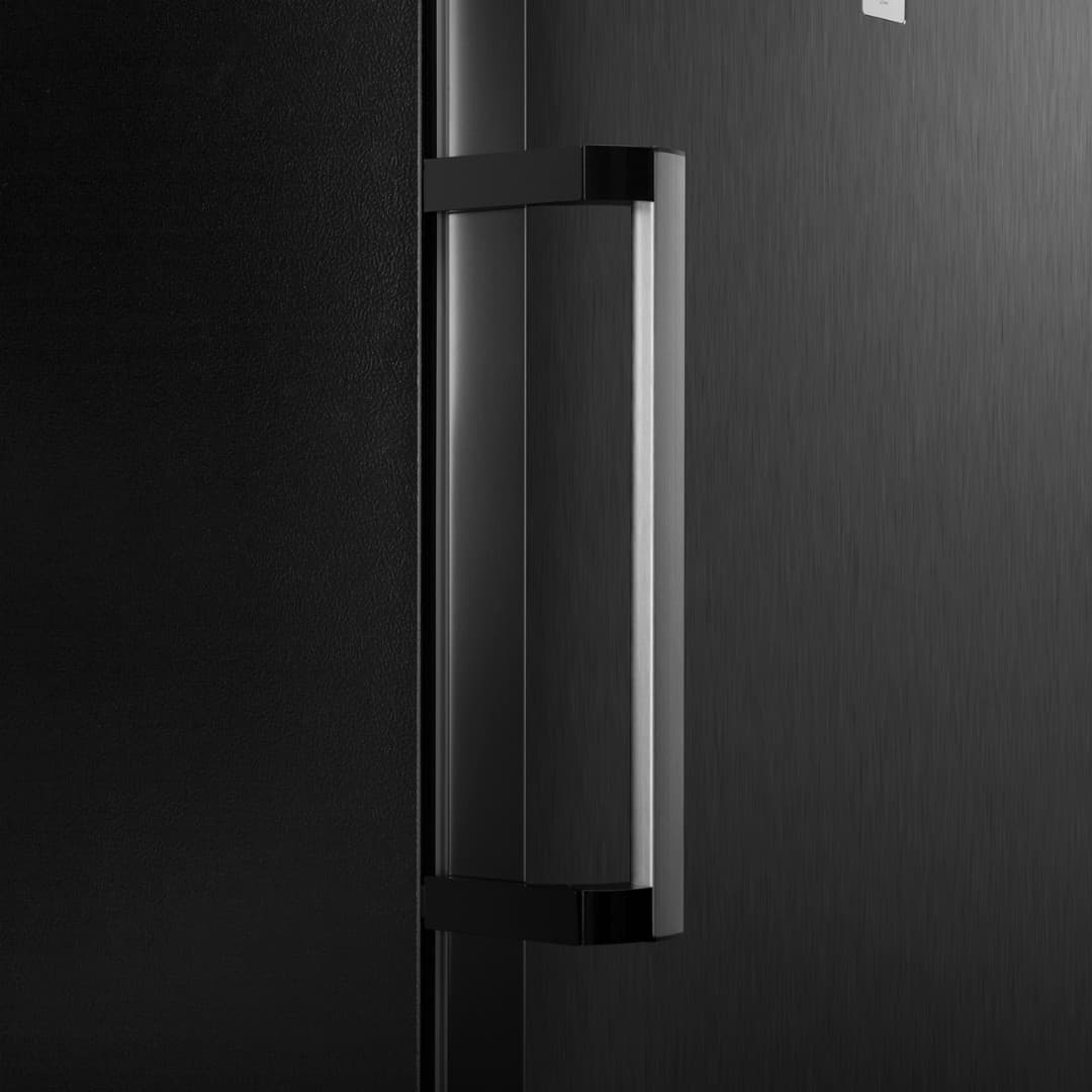 Отдельностоящий морозильник Maunfeld MFFR185SB