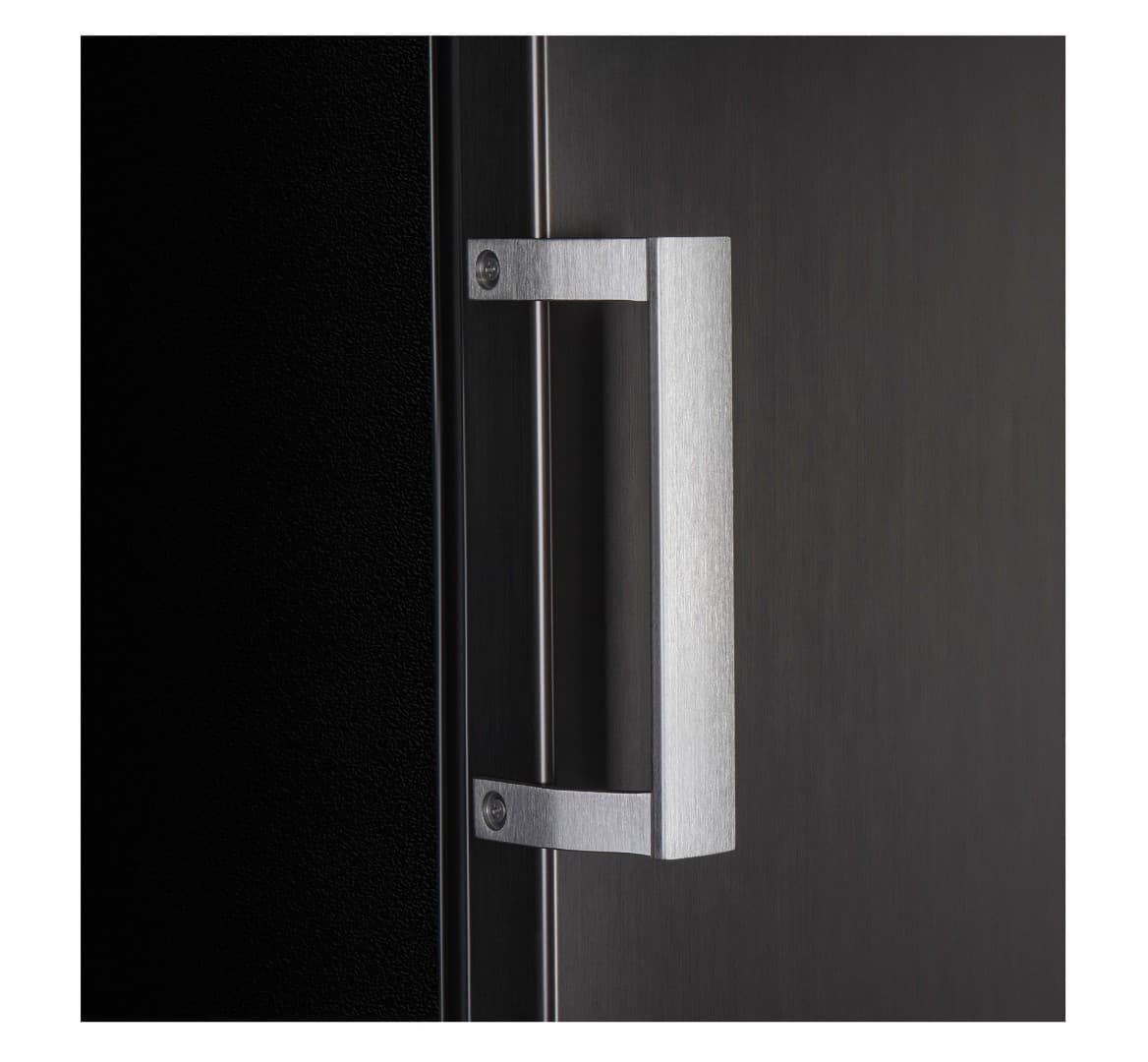 Отдельностоящий морозильник Maunfeld MFFR170SB