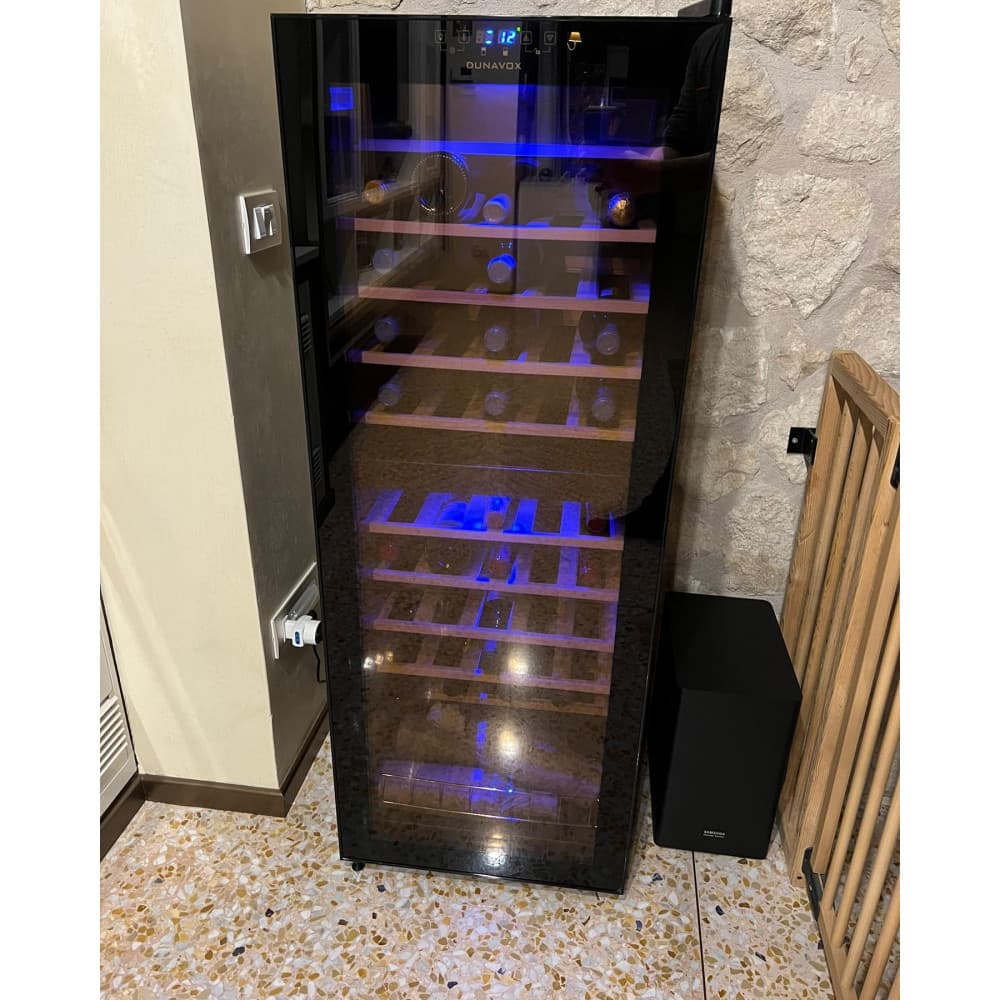 Отдельностоящий винный шкаф Dunavox DXFH-54.150