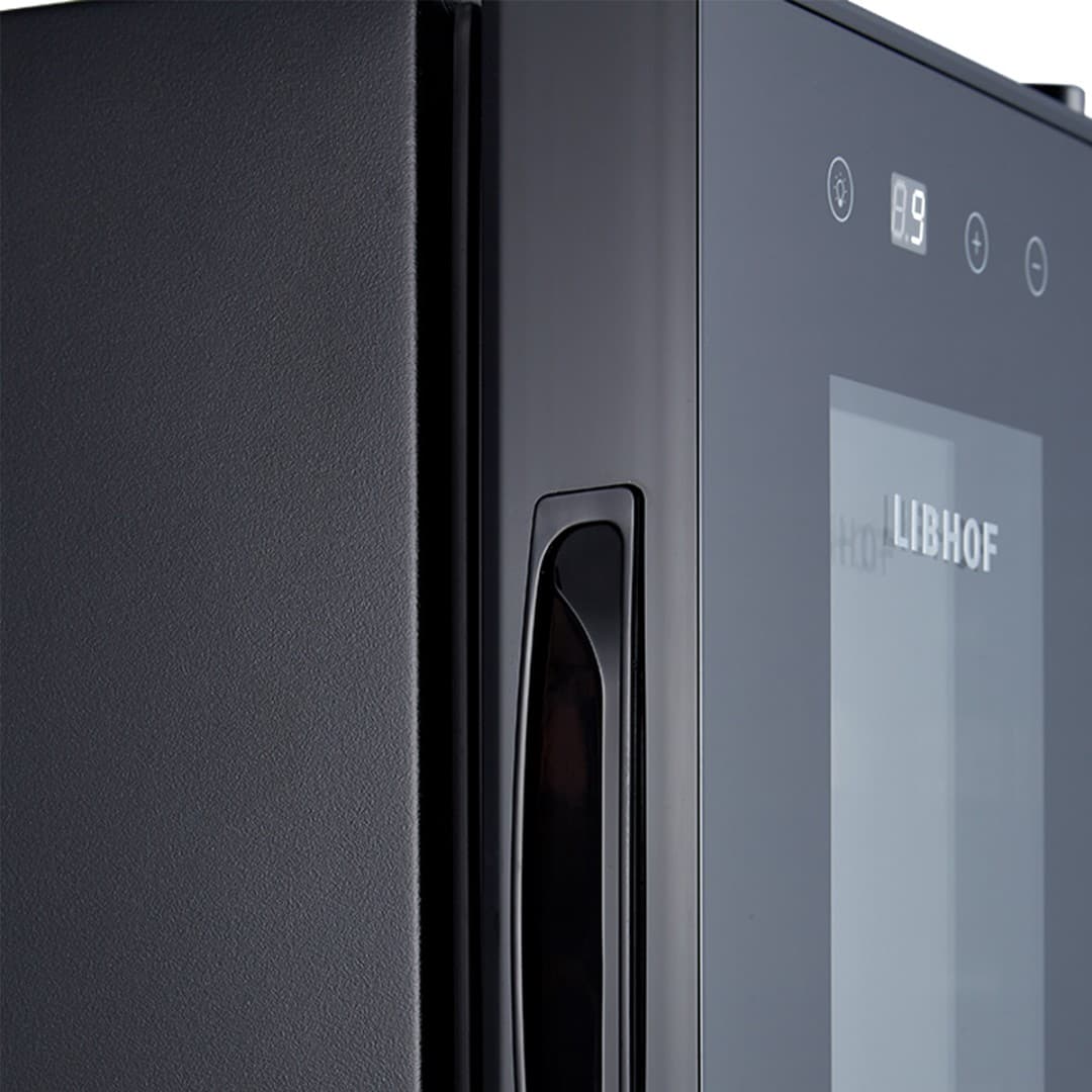 Отдельностоящий винный шкаф Libhof APD-12 black