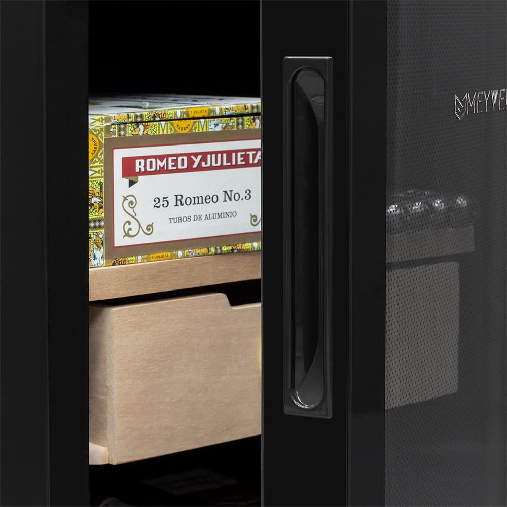 Сигарный шкаф Meyvel MC-33BT