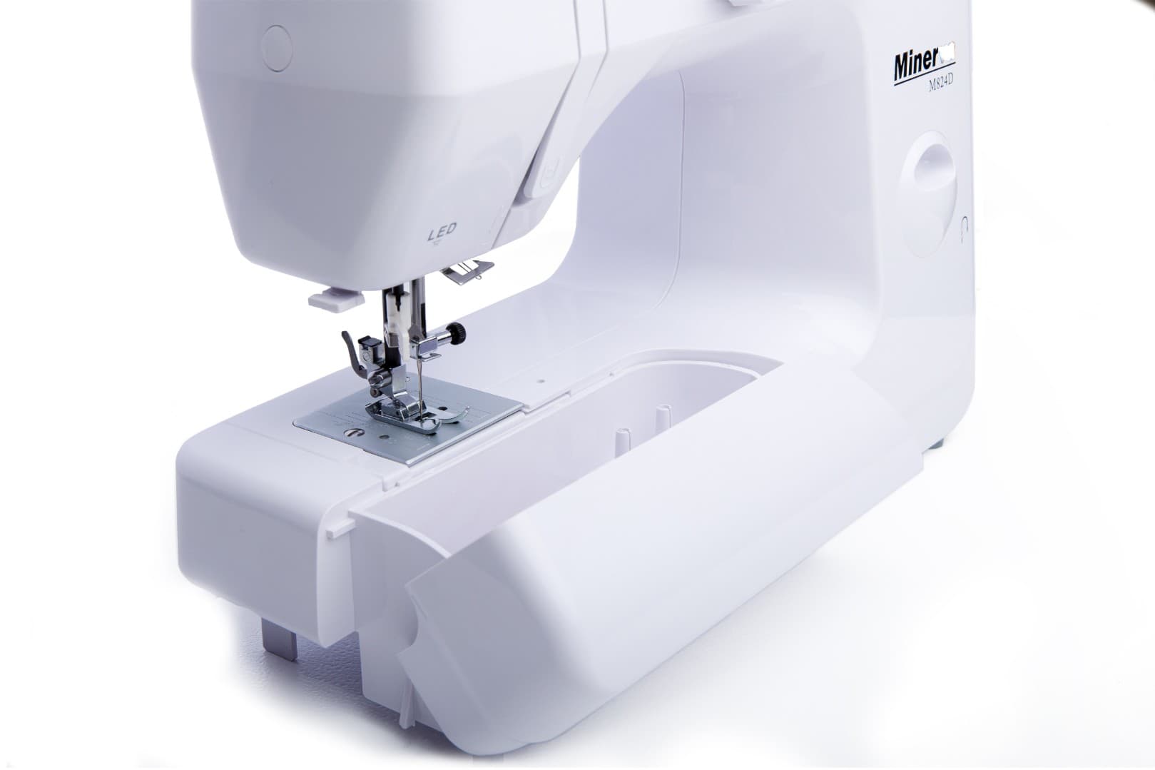 Швейная машина Minerva M824D
