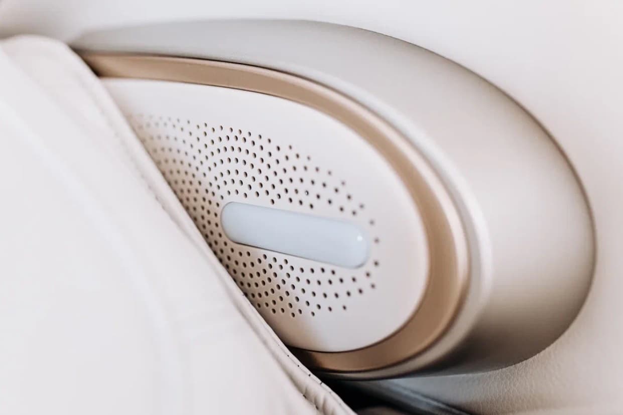 Массажное кресло Takasima Venerdi Massage Expert MS-131 Plus