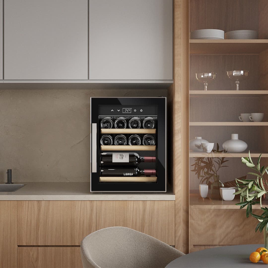 Отдельностоящий винный шкаф Libhof GQ-12 Black