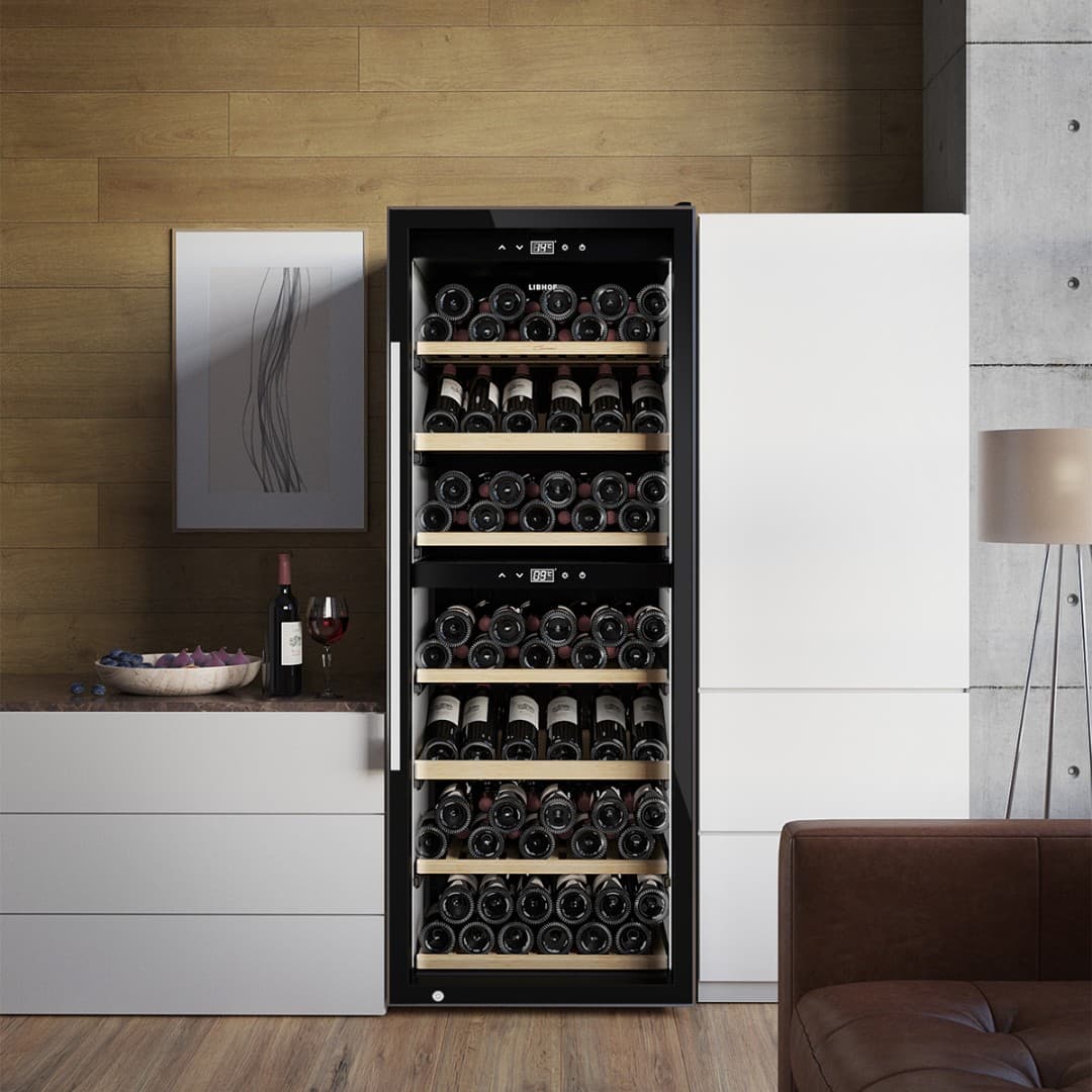 Отдельностоящий винный шкаф Libhof GQD-126 Black