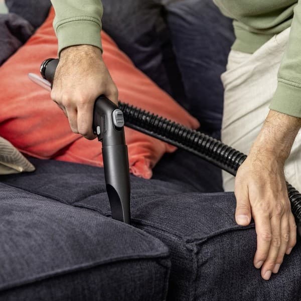 Пылесос Karcher SE 4 Plus 1.081-170