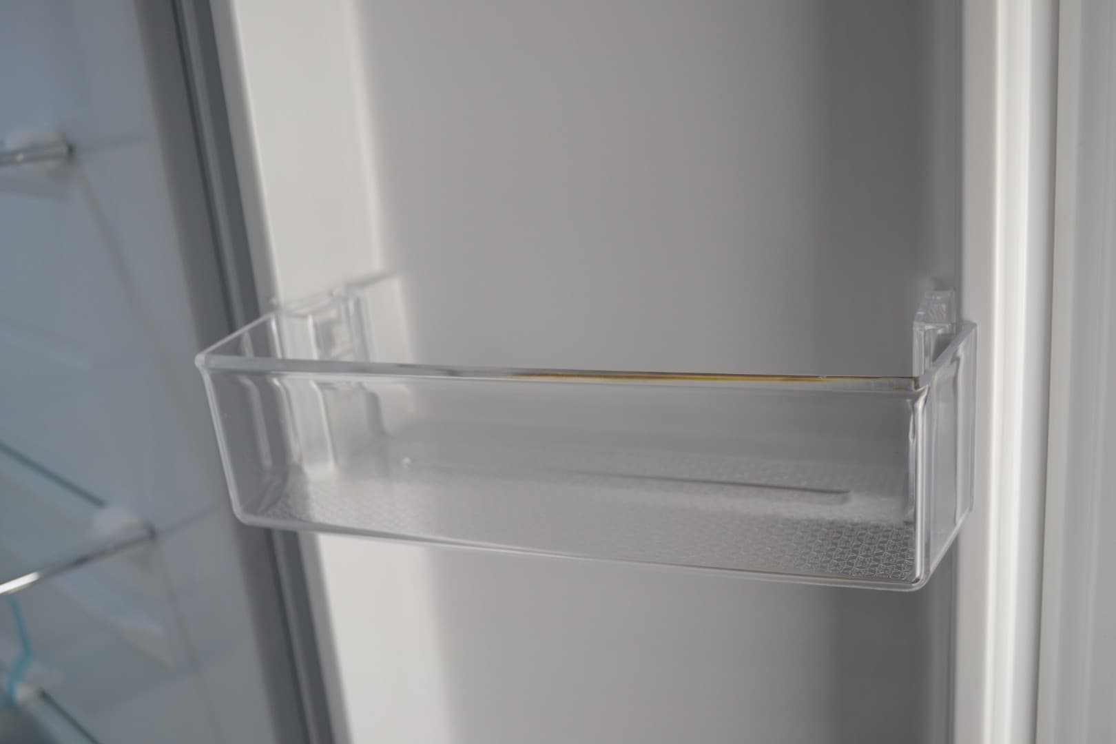 Отдельностоящий Side-by-Side холодильник GENCOOL GDCD-350WG