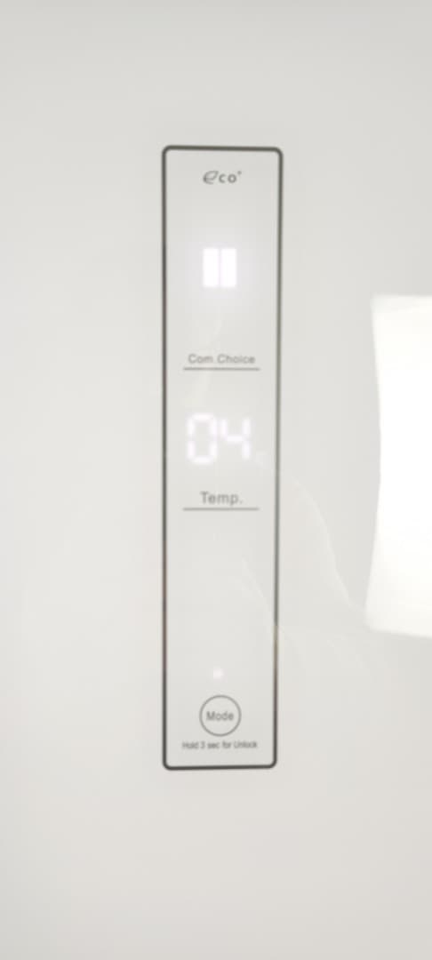 Отдельностоящий Side-by-Side холодильник GENCOOL GDCD-350WG