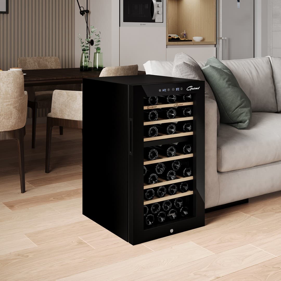 Отдельностоящий винный шкаф Libhof GMD-54 black