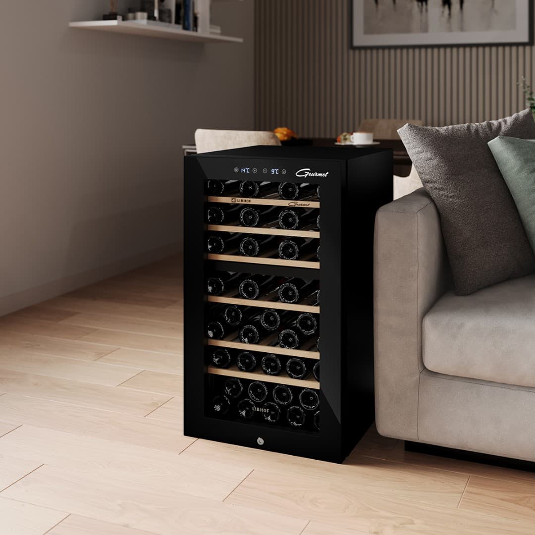 Отдельностоящий винный шкаф Libhof GMD-54 black