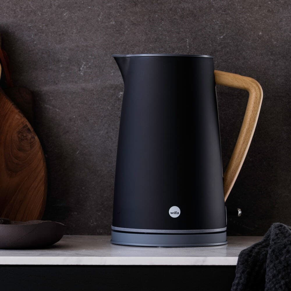 Чайник Wilfa WKR-2000 B